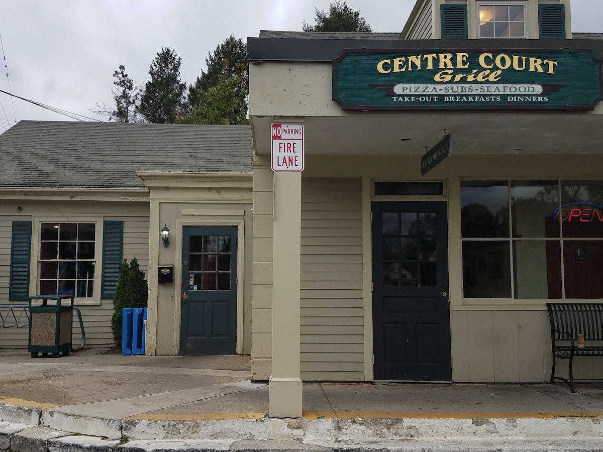 Center Court Pizzeria & Grill-1